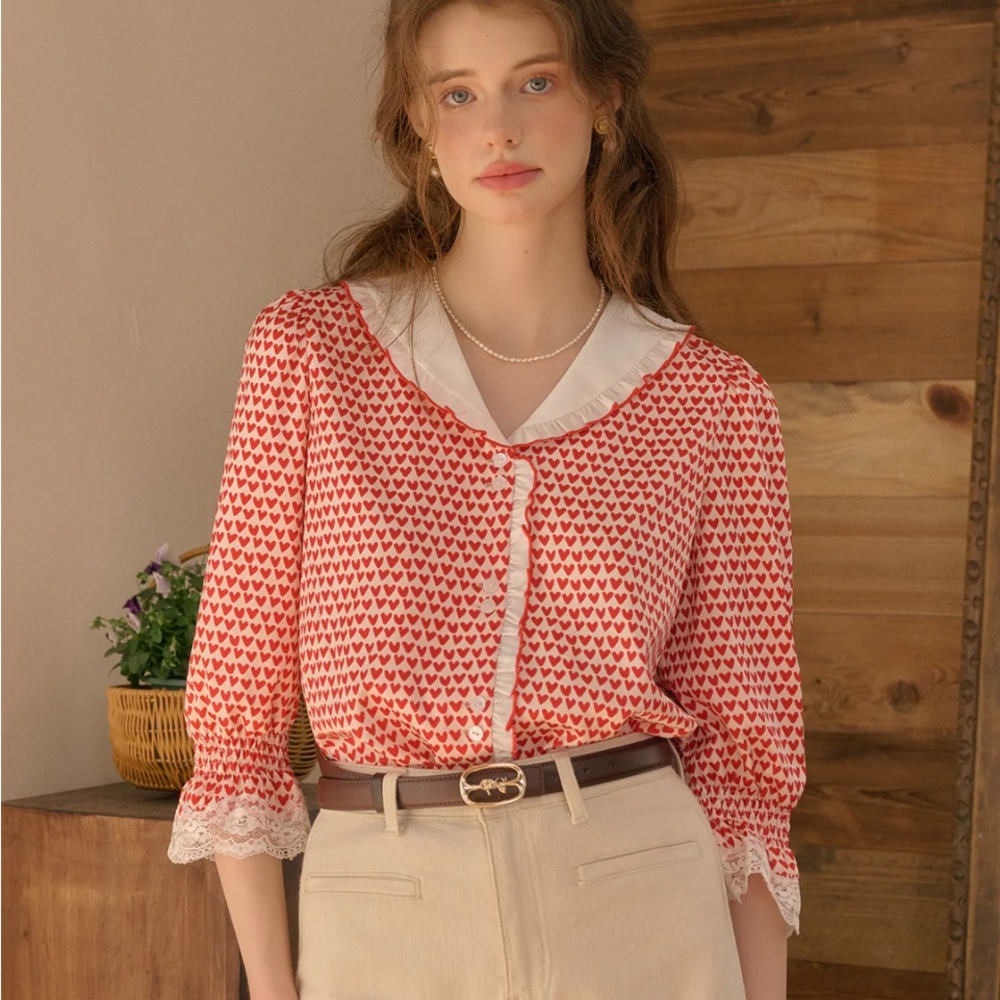 Red and White 3/4 Sleeve Buttoned Blouse with Peter Pan Collar